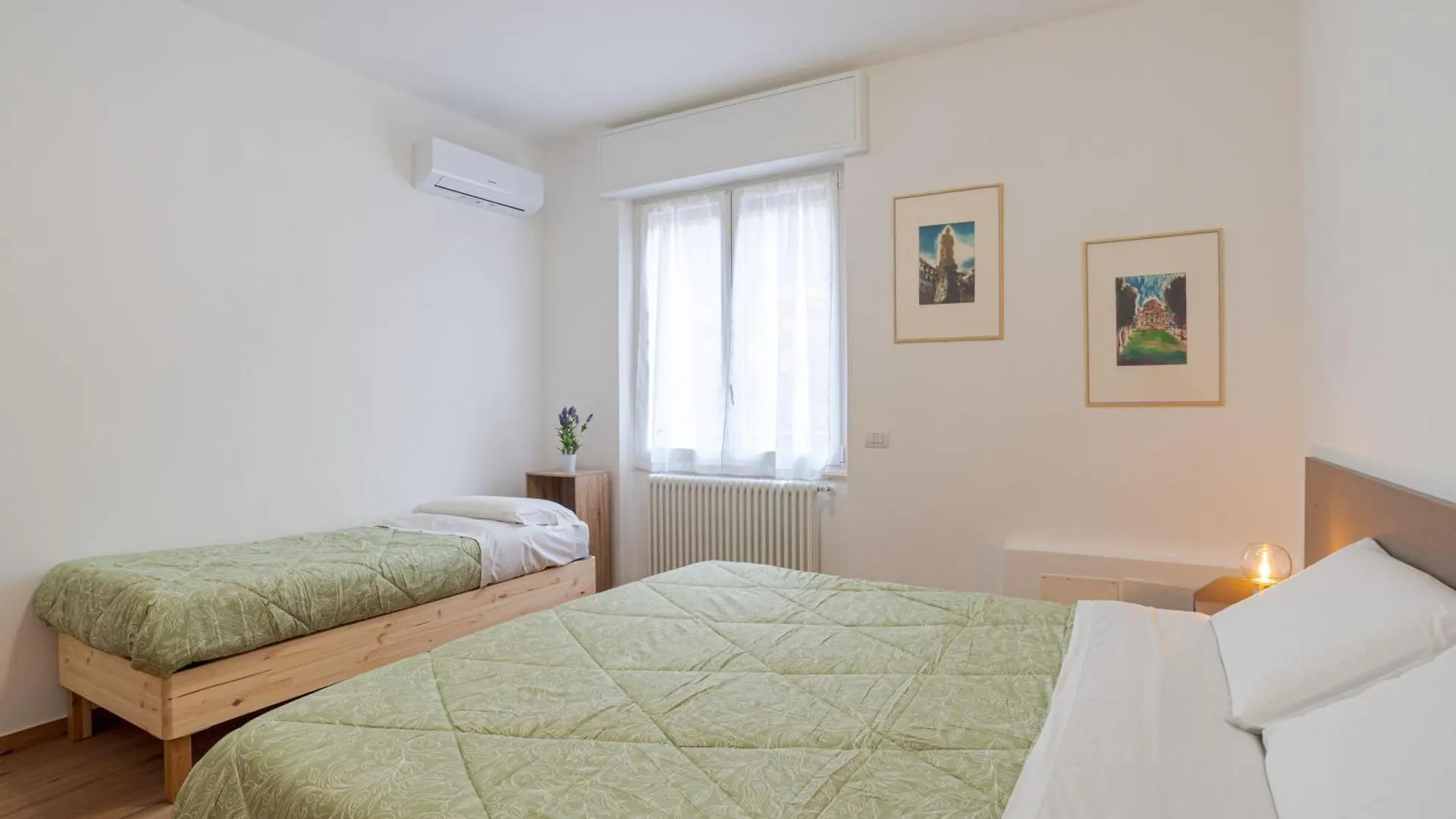 Roomy And Bright Apartments With Terrace! Cesana Brianza